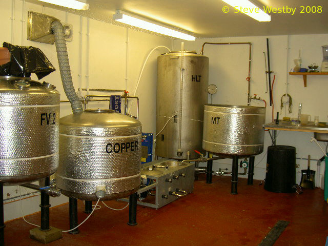 A picture of the brewing plant of Grafters Brewery