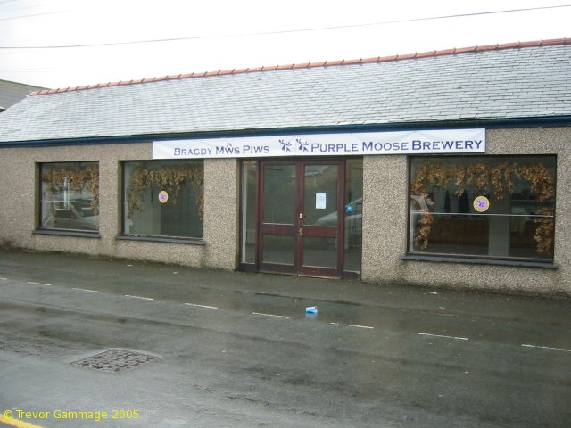 A picture of Purple Moose Brewery Ltd (Bragdy Mŵs Piws)